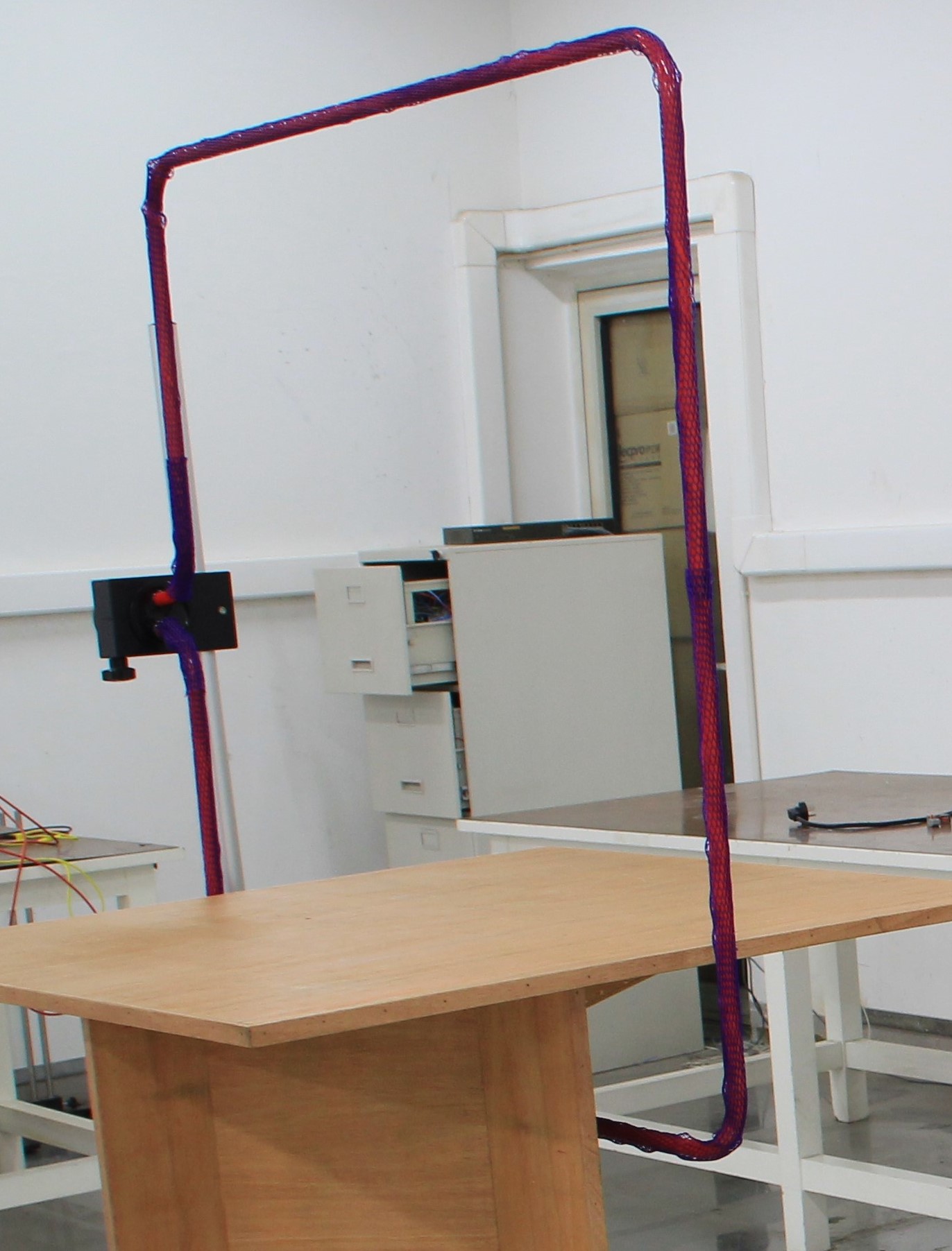 工頻磁場(chǎng)試驗(yàn)